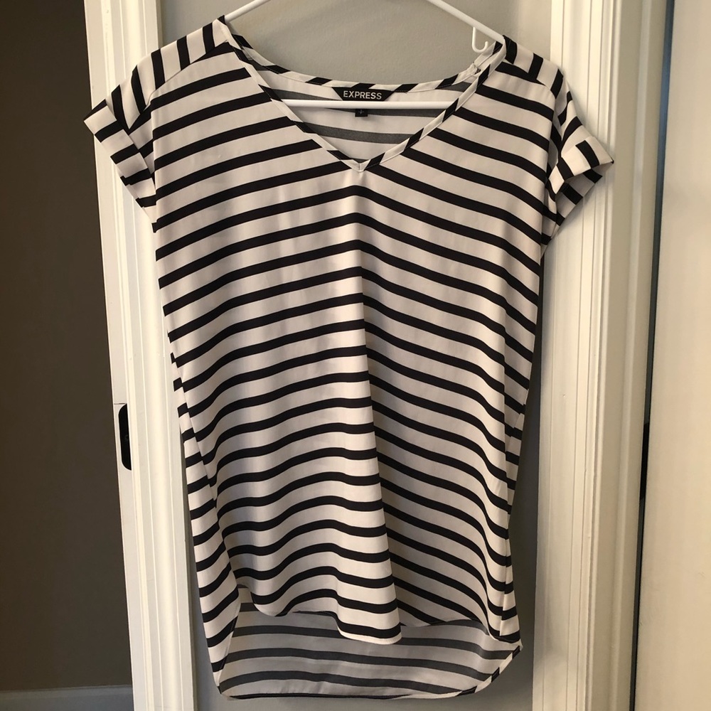 Satin V-neck Gramercy Tee